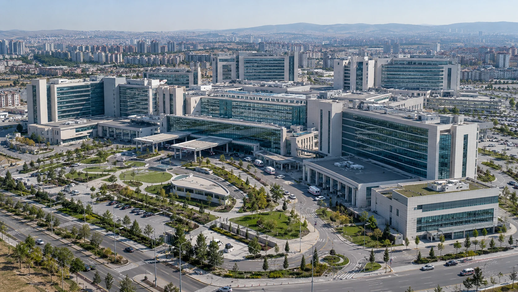 Ankara Bilkent Şehir Hastanesi projesini temsil eden geniş metropol şehir hastanesi yerleşkesi